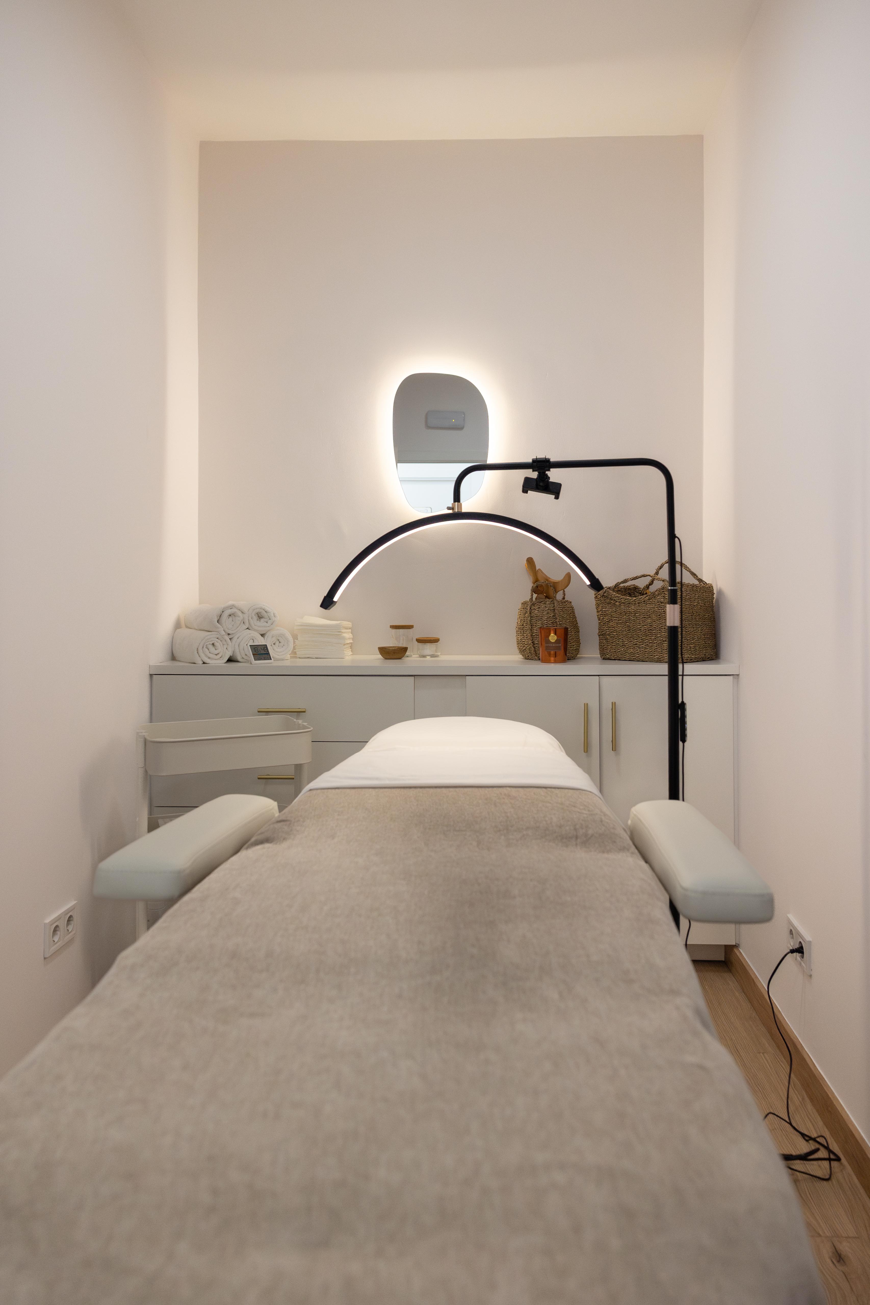 Del Cueto Skin Studio